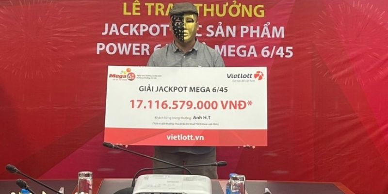 trao-thuong-cho-3-nguoi-choi-trung-jackpot-ngay-23-thang-8-anh-h-t